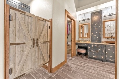 Bring your horses and gear to this scenic Hill Country retreat