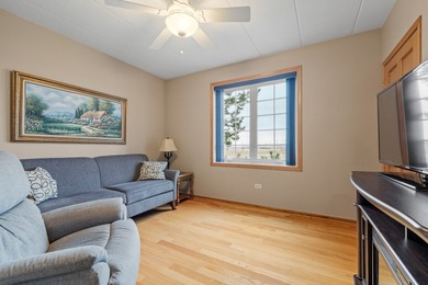 BEAUTIFULLY MAINTAINED LUXURIOUS FIRST FLOOR CONDO, ATTACHED