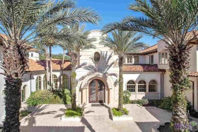 Sophisticated Estate in a private enclave off Historical