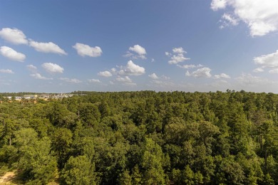 Welcome to luxury living at The Stretford at the Cascades. This