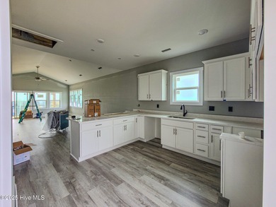 Come view this new construction 4 bedroom, 4.5 bath, with