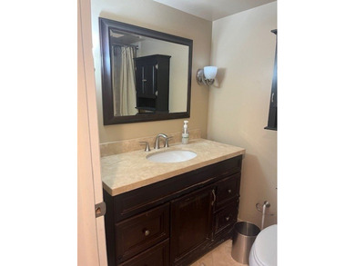 Great Location in North West River Forest !! ESTATE SALE : This