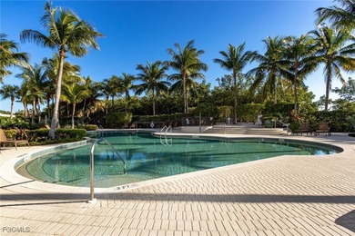 2 bed/2bath Manatee Bay at Waterside at Bay Beach with private