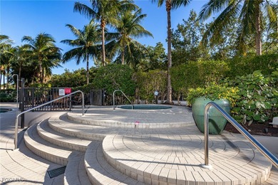 2 bed/2bath Manatee Bay at Waterside at Bay Beach with private