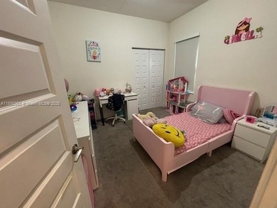 Beautiful 3 bedroom 2 bathroom condo in Apex at Park Central