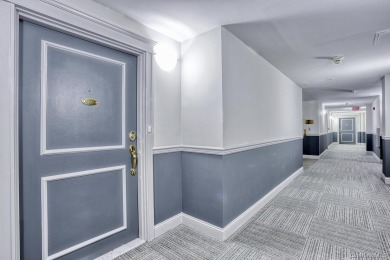 In one word - exquisite. Experience the ultimate in riverfront