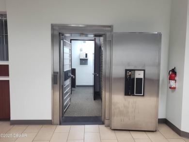 3 Drive thru Commercial Space- GC-RD zone *COMMERCIAL BUILDING