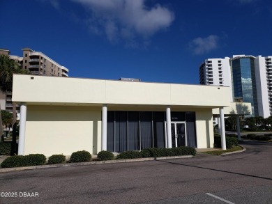 3 Drive thru Commercial Space- GC-RD zone *COMMERCIAL BUILDING