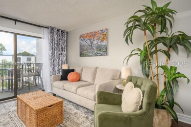 Gorgeous 5th floor corner penthouse condo ready for your next