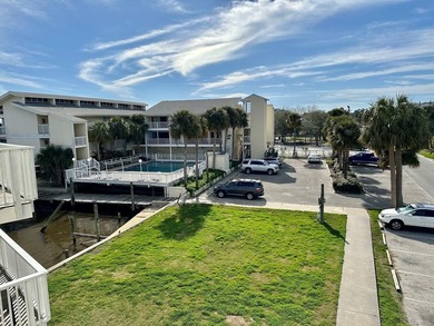 Check out this beautiful loft bedroom condominium at Cedar Cove