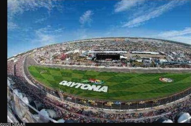 Escape to Your Oceanfront Dream Stay Property Highlights: