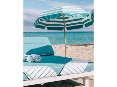 1 br Line that is one of closest to sand. Ocean view 1/1.  Wood