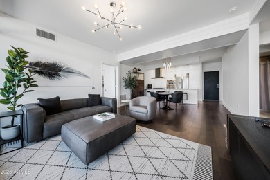 High rise luxury community with fantasitc ammenties. This condo