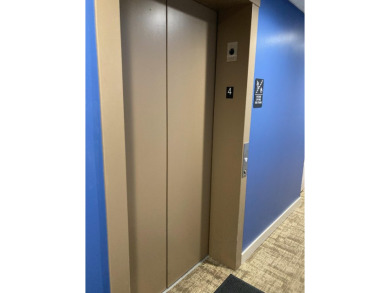 AMAZING VIEWS!!! This top floor, 2 Bed, 2.5 bath, two-story