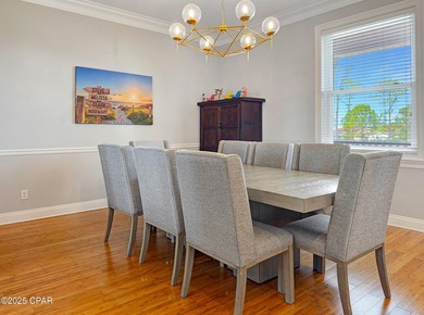 Dreaming of a stunning waterfront lifestyle? This one has it all