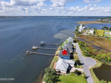 Dreaming of a stunning waterfront lifestyle? This one has it all