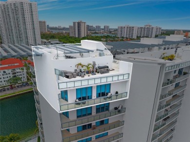 Spectacular Penthouse with incredibly views of the bay and