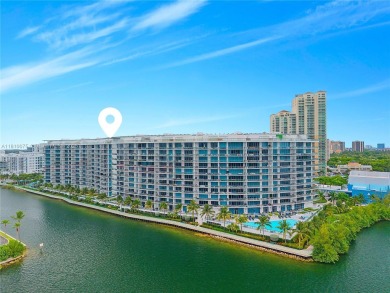 Spectacular Penthouse with incredibly views of the bay and