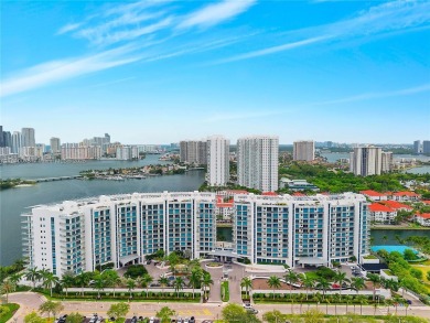 Spectacular Penthouse with incredibly views of the bay and