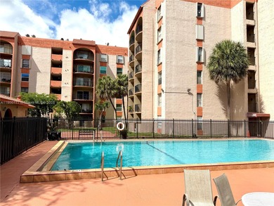 Welcome to this beautifully located condo in the heart of Miami!