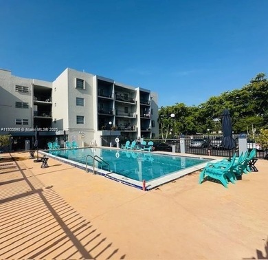 Beautiful 1-Bedroom, 1-Bathroom Condo with a skyline view in