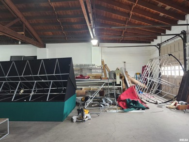 15K sqft multi use Industrial warehouse/office space for sale