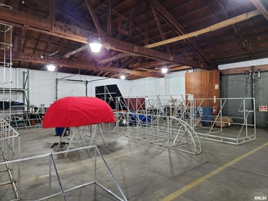 15K sqft multi use Industrial warehouse/office space for sale