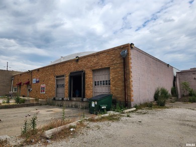 15K sqft multi use Industrial warehouse/office space for sale