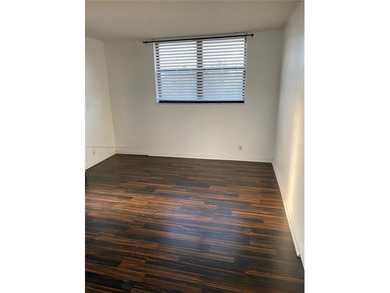 Excellent Location!!!Comfortable 1Bed/2Bath ,Washer & Drier