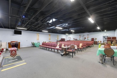 The 5400 SF office/warehouse building sits on just over an acre