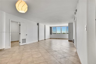 Experience Miami Beach living at its finest! This bright