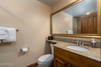PRICE ADJUSTMENT FOR THIS RARE NIGHTLY RENTAL CONDO IN MIDWAY