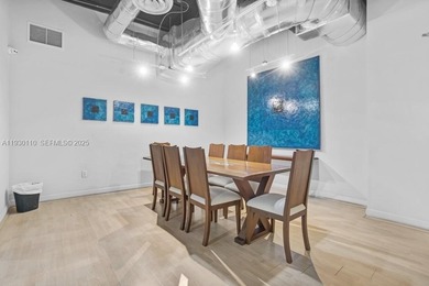 An exceptional residence in the heart of Downtown Miami, this