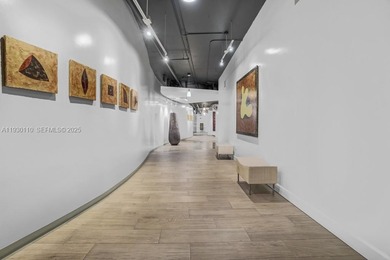 An exceptional residence in the heart of Downtown Miami, this