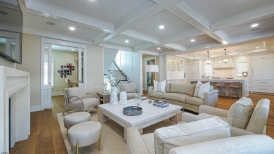 You'll love the feeling of warmth and spaciousness in this