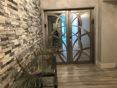 LUXURIOUS OCEANFRONT RESIDENCE WITH UNOBSTRUCTED VIEWS of the