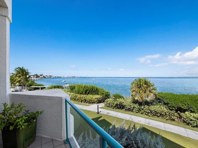 Perfectly positioned on Sarasota Bay at the southern end of