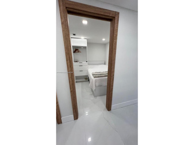 This stunning, fully remodeled apartment is the perfect blend of