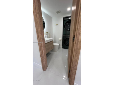 This stunning, fully remodeled apartment is the perfect blend of