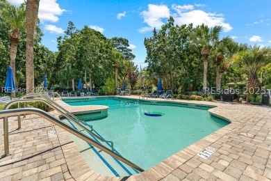 Penthouse villa 4 BR, 3 full bath This villa is beautifully