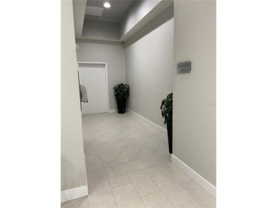 Refined Urban Living in the Heart of Downtown Sarasota. Discover