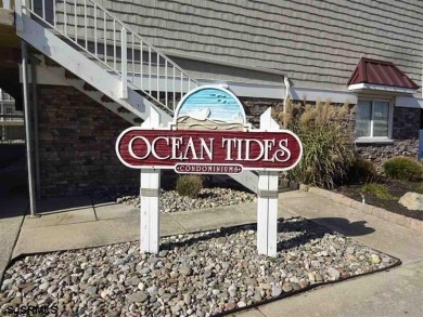 Ocean Tides Condo in Pristine Condition! This 1 Bedroom, 1 Bath