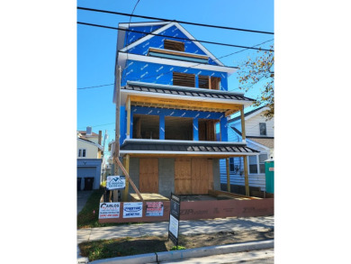BRAND NEW CONSTRUCTION JUST 3 BLOCKS TO THE BEACH W/ ELEVATOR!!