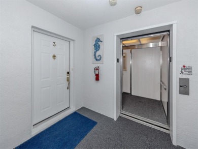 Breathtaking bayfront condominium at Mariner Village on