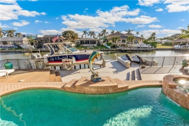 BOATER'S PARADISE-DIRECT Gulf ACCESS! An exceptional opportunity