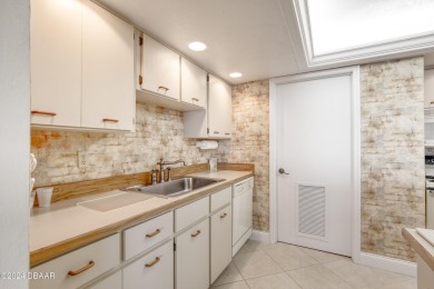 Ormond by the Sea.......presenting a personal ocean front