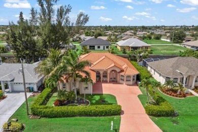 CAPE CORAL FRESHWATER CANAL HOME - This home is located close