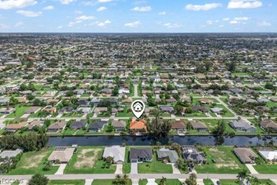 CAPE CORAL FRESHWATER CANAL HOME - This home is located close