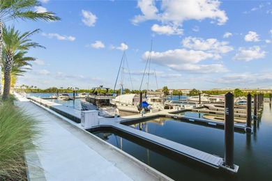Wake to sunlit mornings and glittering Downtown Tampa vistas