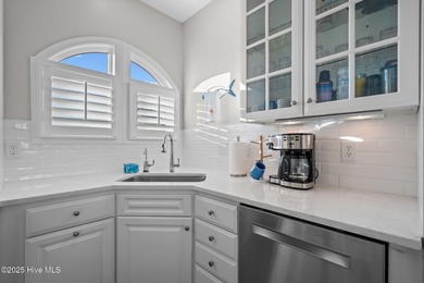 Luxury Coastal Living in Federal Point Yacht Club Welcome to 902